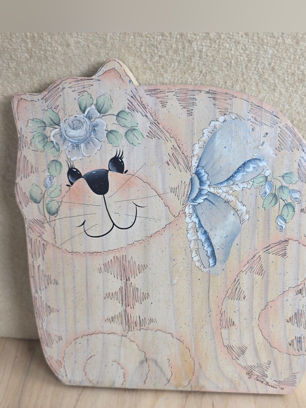 Vintage 1992 Gigi Smith-Burns Hand Painted Cat Wood Wall Art Signed Decor